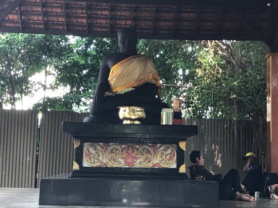 Joko Dolog Statue